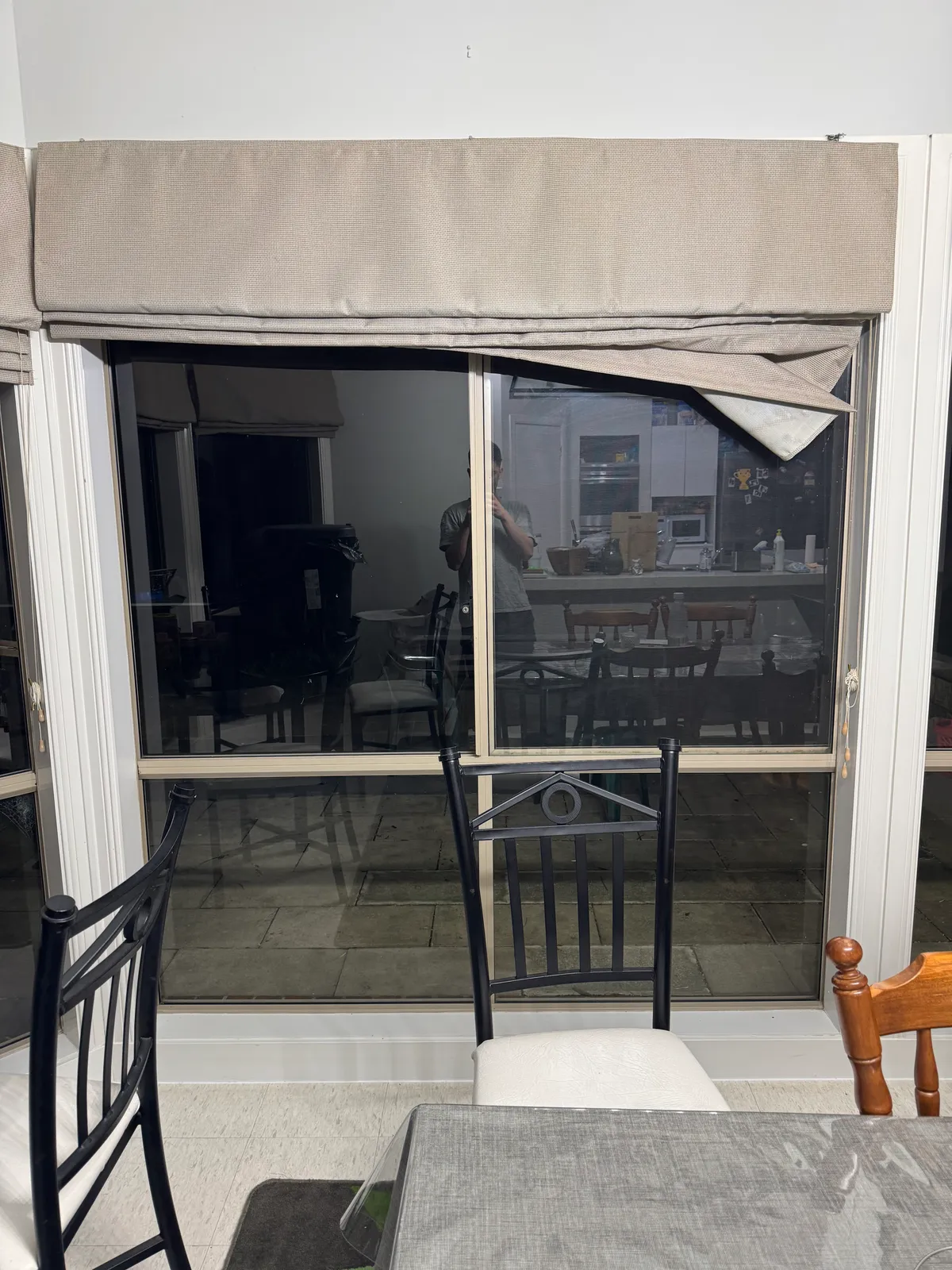 Dining Room – Window Left (Towards Garden)